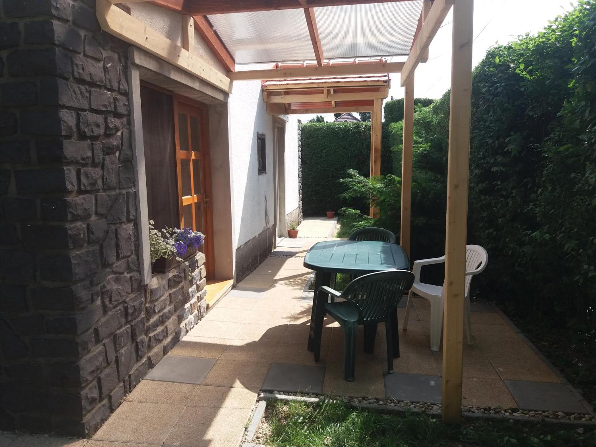 Badacsonyi Lugas Apartmanok باداتشونيتوماي المظهر الخارجي الصورة